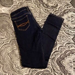 Super Skinny A&F Jeans. Size 0 Regular